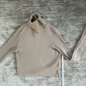 Long sleeve crop top ribbed with mock neck and I’m a taupe shade